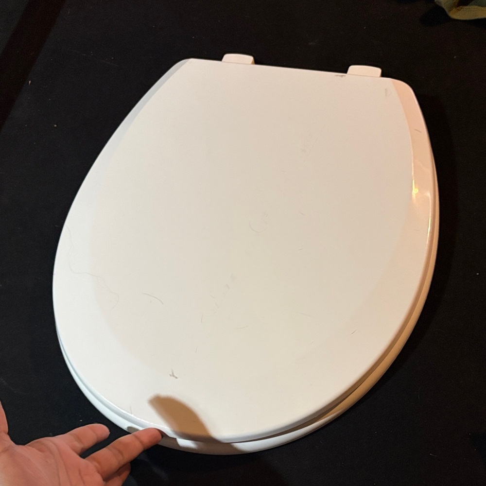 White Toilet Seat BRAND NEW
